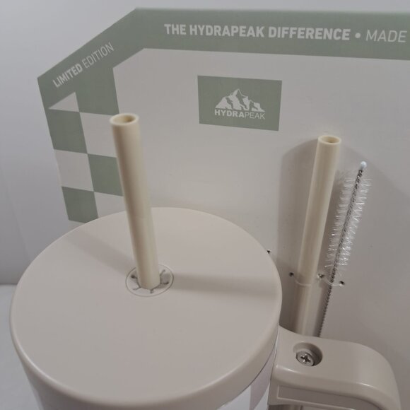 Hydrapeak Voyager 40oz Steel Tumbler Limited Edition Cream Checkered With Handle - Picture 7 of 8